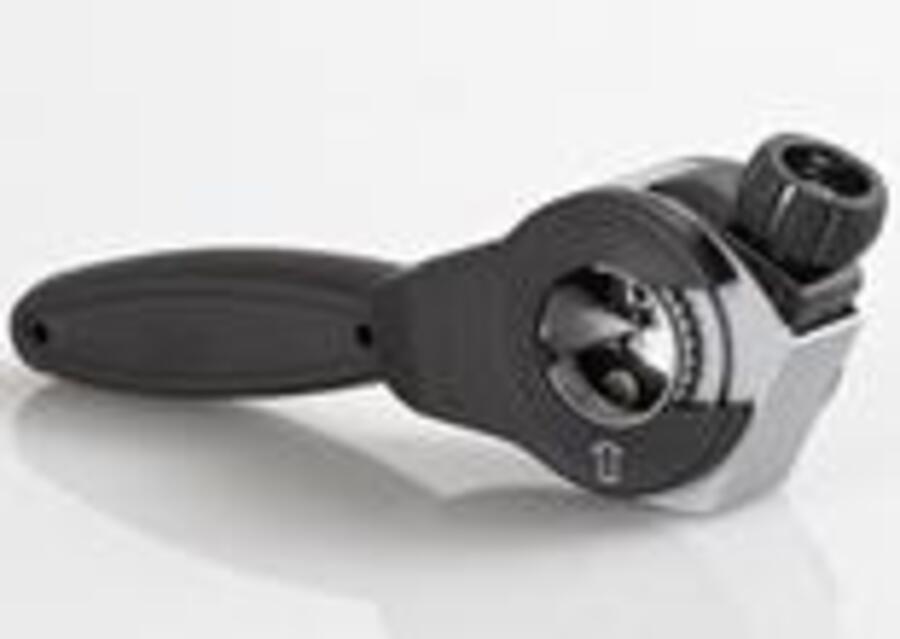 CPS Blackmax BTC200R mini ratchet tube cutter