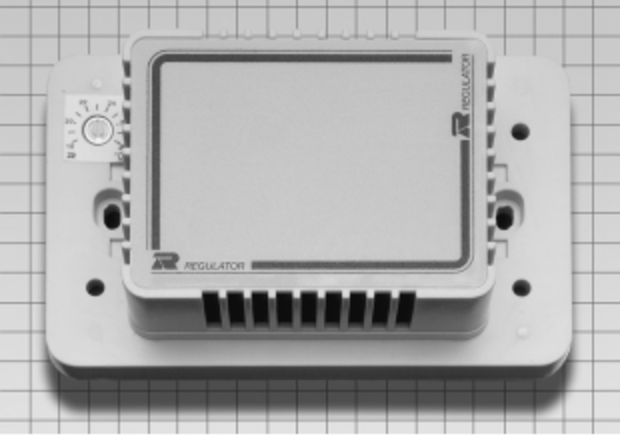 TR2104W. Wall mount sensor with concealed 18oC-28oC setpoint