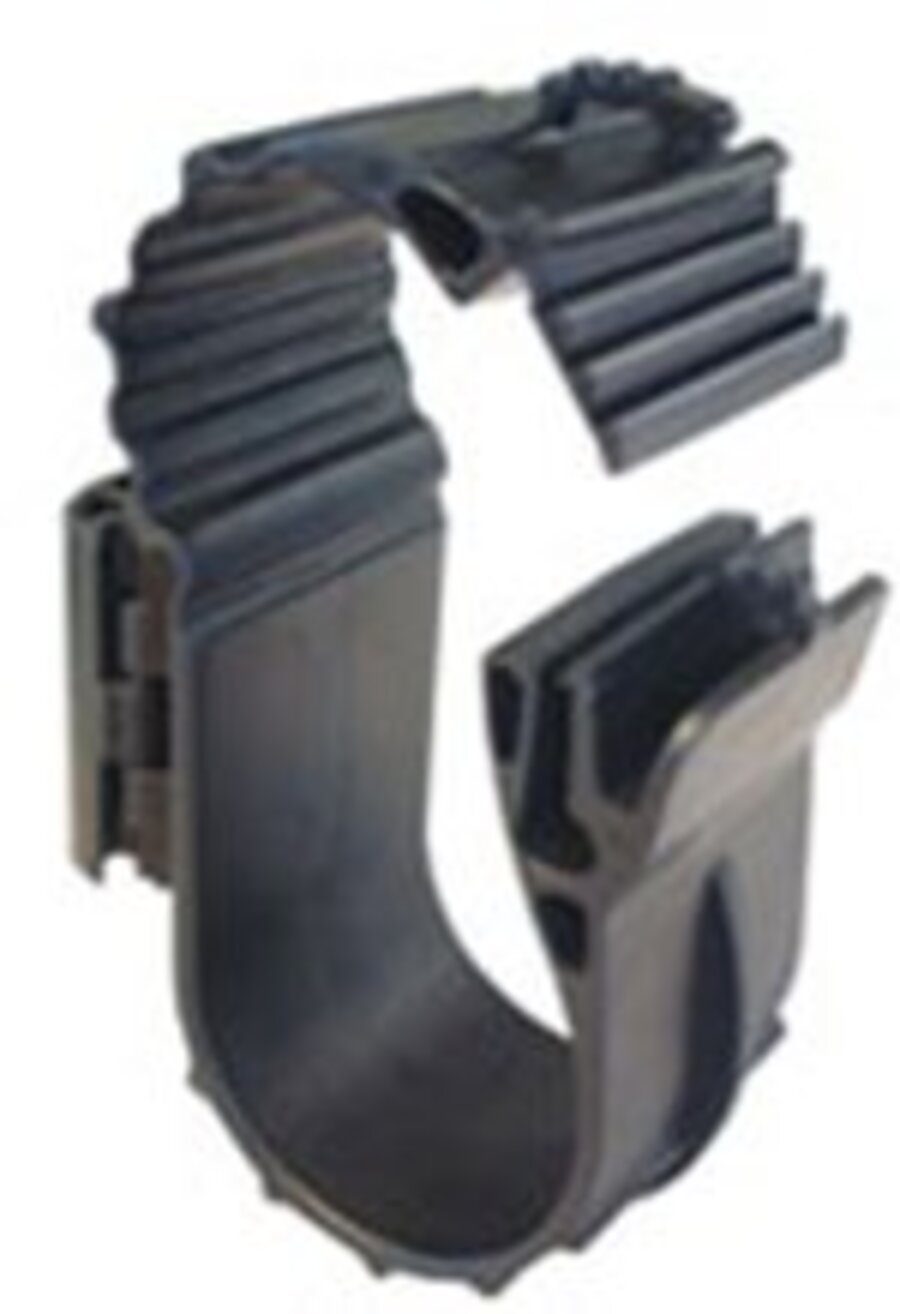 Bbj Plastic Hanger 1/2-7/8