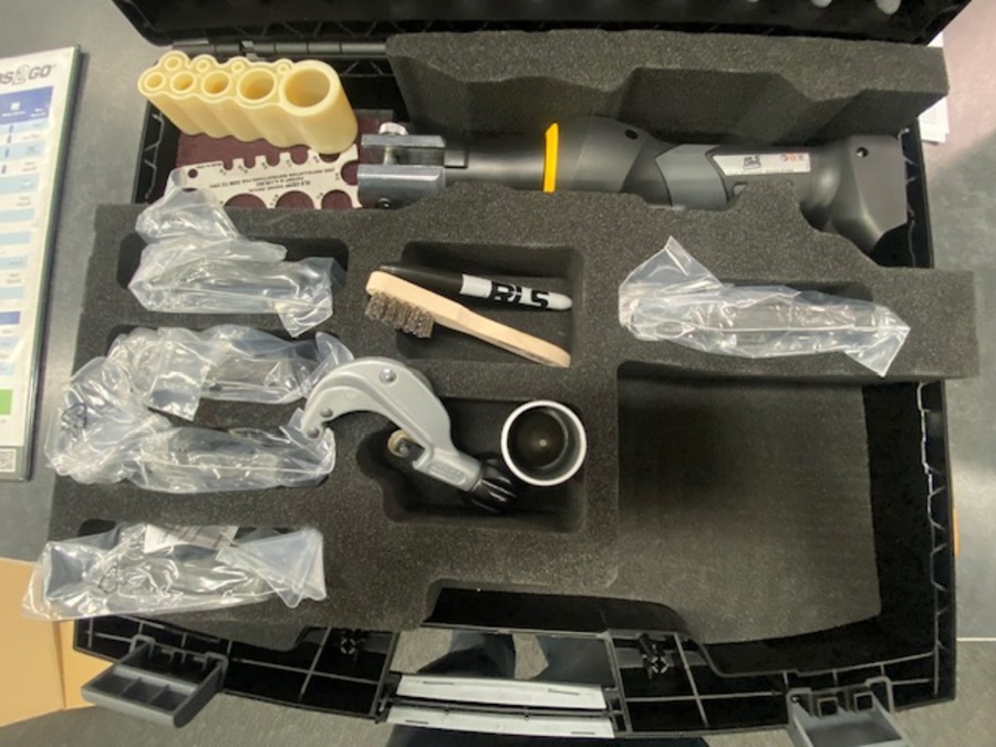 RLS TOOLKIT 5 JAWS Battery Not Included