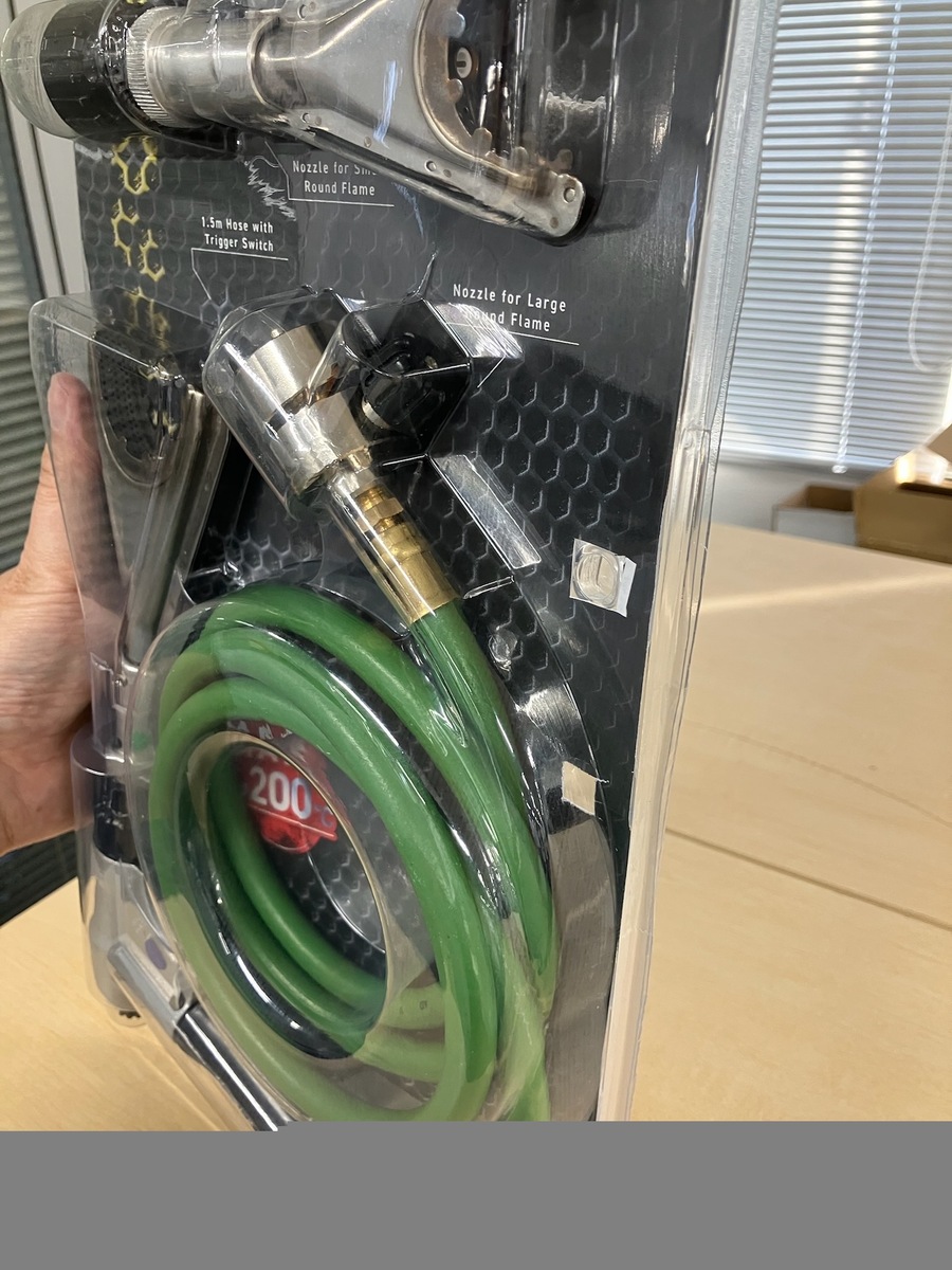 Welding Kit Includes Hose, Gun, 2 Heads (Lge & Sml)